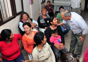 Romero visitó el centro infantil en Bº Floresta