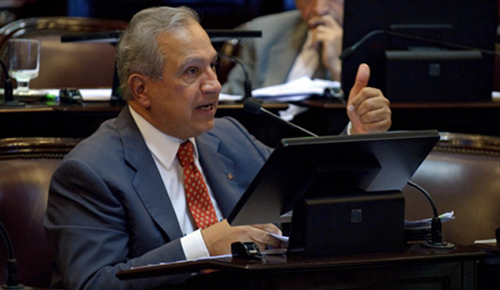 Juan Carlos Romero en sesión